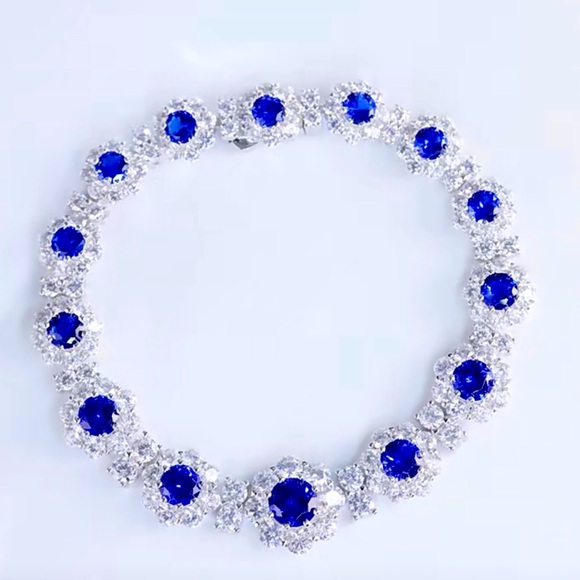 Exquisite bracelet
